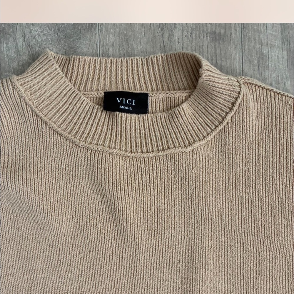 Vici Elouise Cream Oversized Sweater-size Small - Picture 5 of 5